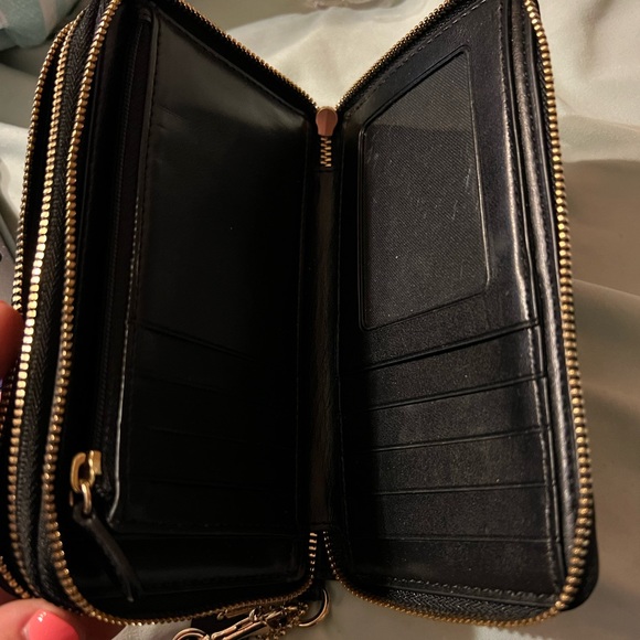 Chocolate brown coach purse and watching wallet - Picture 4 of 5